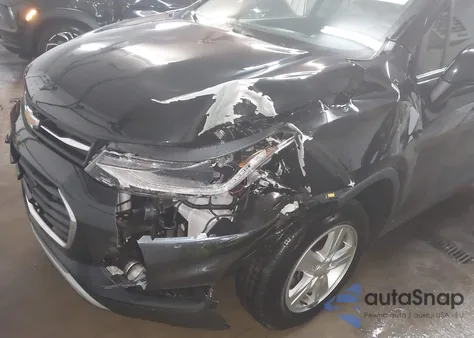 2022 Chevrolet Trax Awd Lt z USA, uszkodzony, nr VIN KL7CJPSMXNB514904